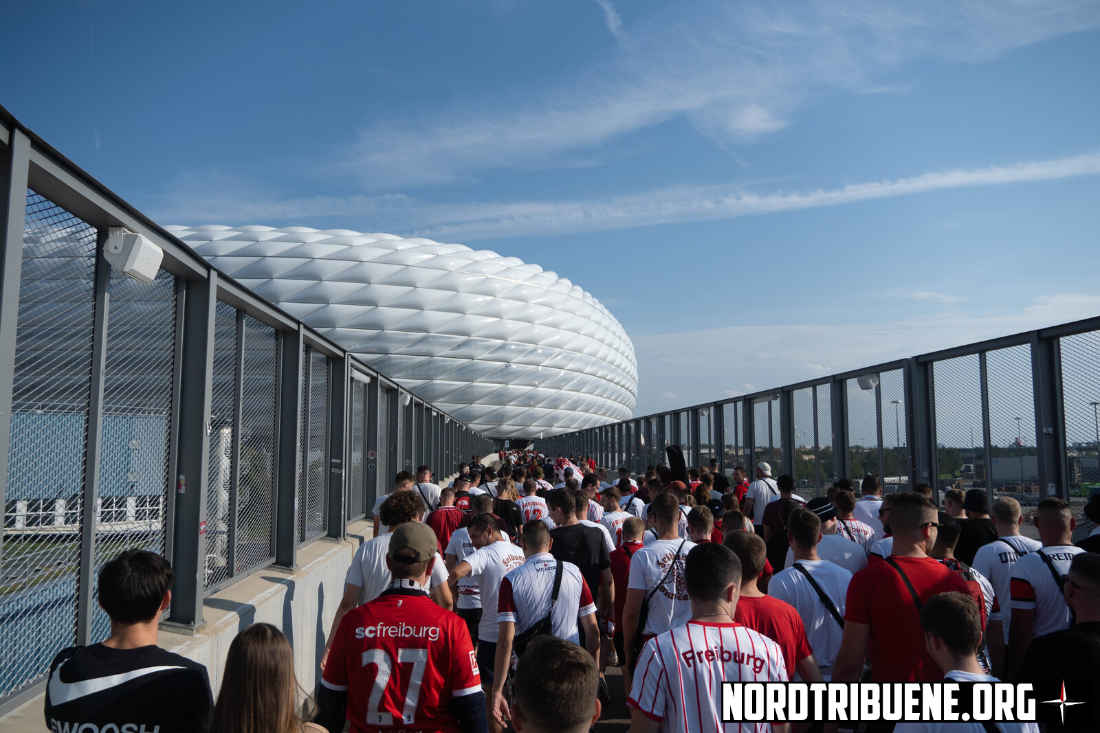 Titelbild FC Bayern München - SC Freiburg