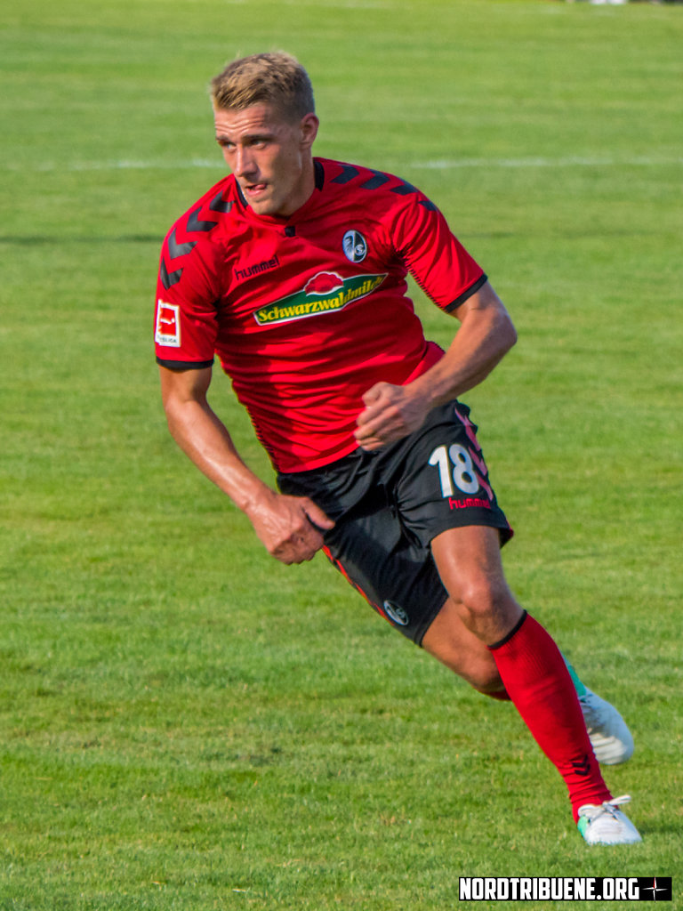 P4460947.jpg